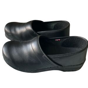 Sanita Clogs Size 8.5 Black Work Server Comfort